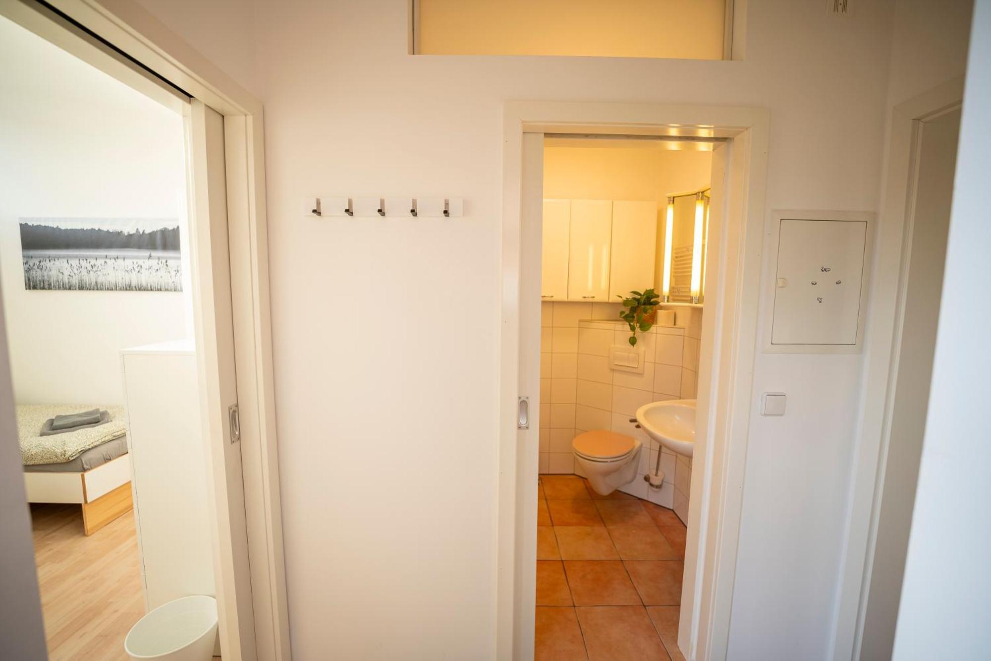 Haus Unterm Mammutbaum - Elberadweg Apartman Magdeburg Kültér fotó
