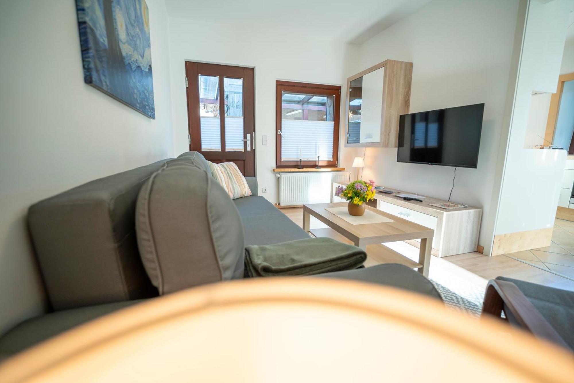 Haus Unterm Mammutbaum - Elberadweg Apartman Magdeburg Kültér fotó